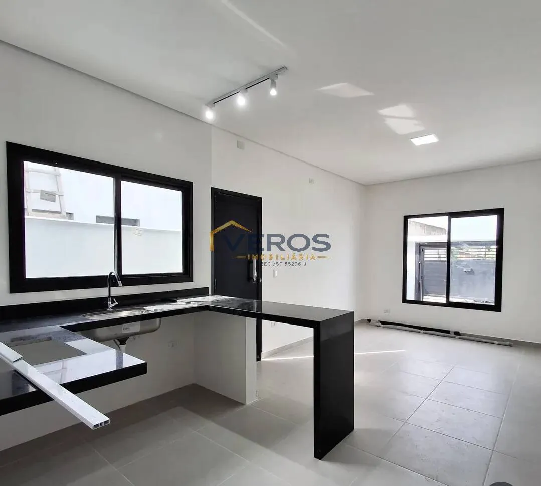 Imagem Casa térrea a venda com 3 dormitórios e piscina no Balneário dos Golfinhos