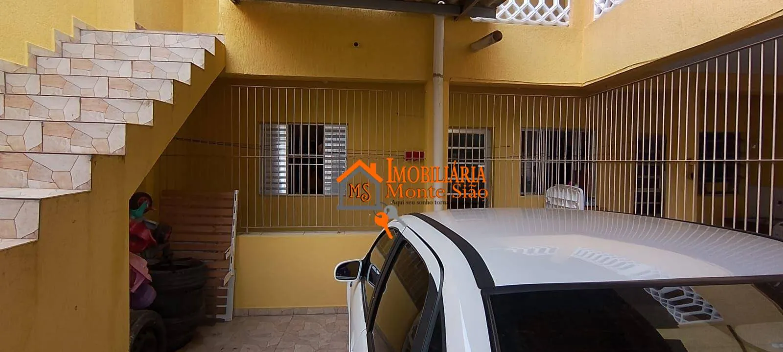 Imagem Casa com 6 dormitórios à venda, 300 m² por R$ 500.000,00 - Cidade Soberana - Guarulhos/SP