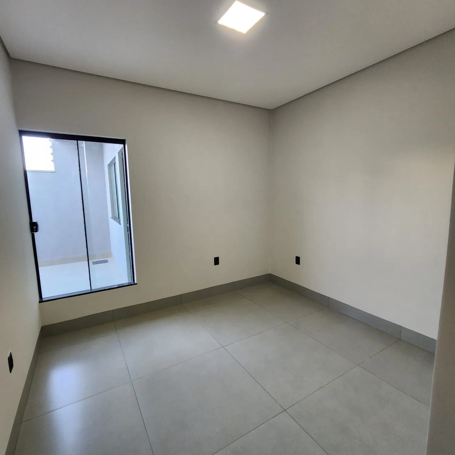 Imagem Casa 130m Umuarama-PR 247