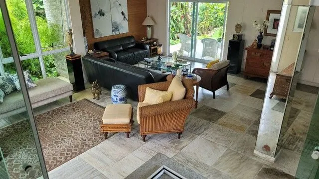 Imagem Crystal Lake: casa duplex 600 m² e 4 quartos