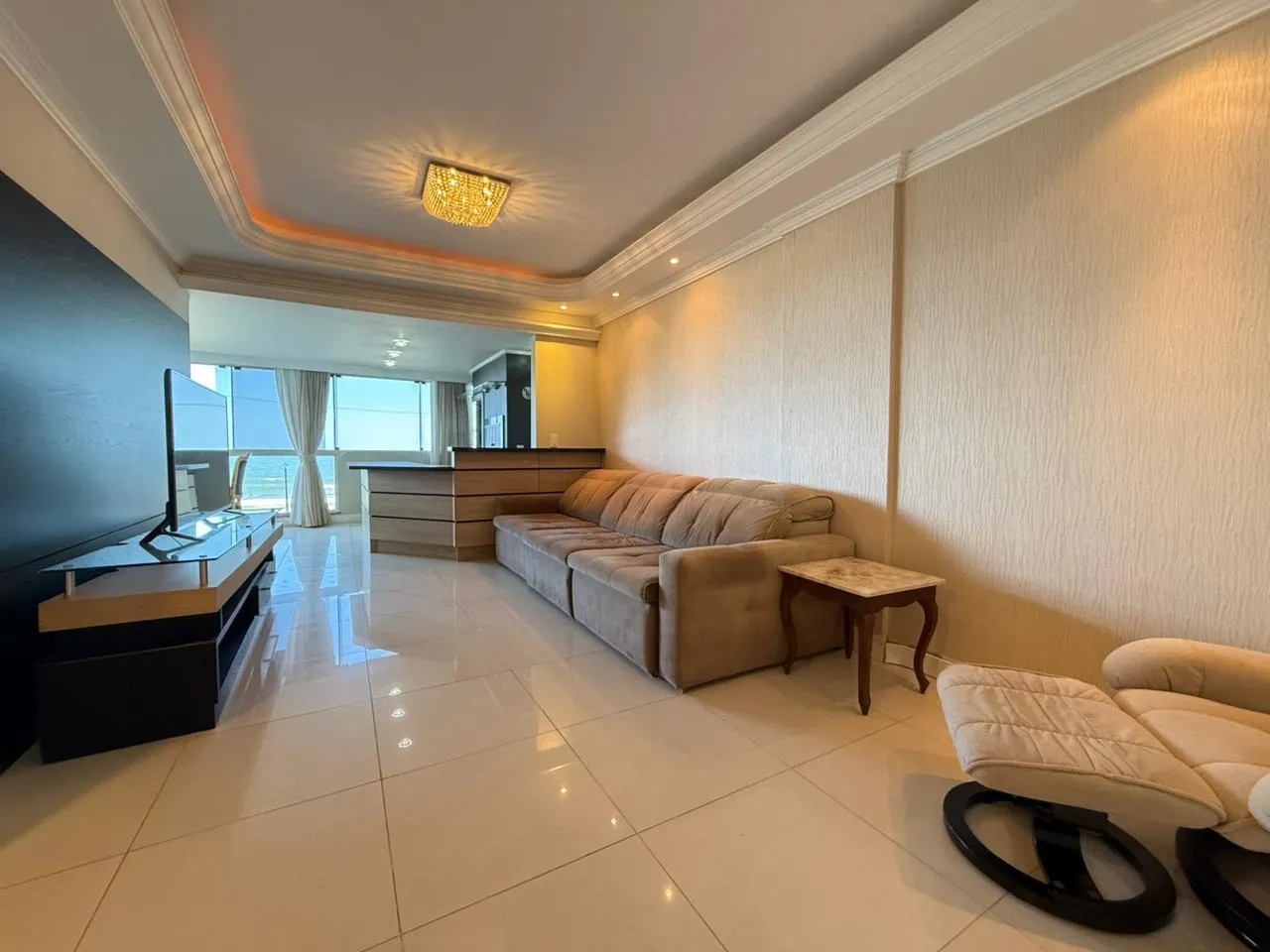 Imagem Apartamento com vista para o mar à venda com 197.02m2 por R$ 2.980.000,00