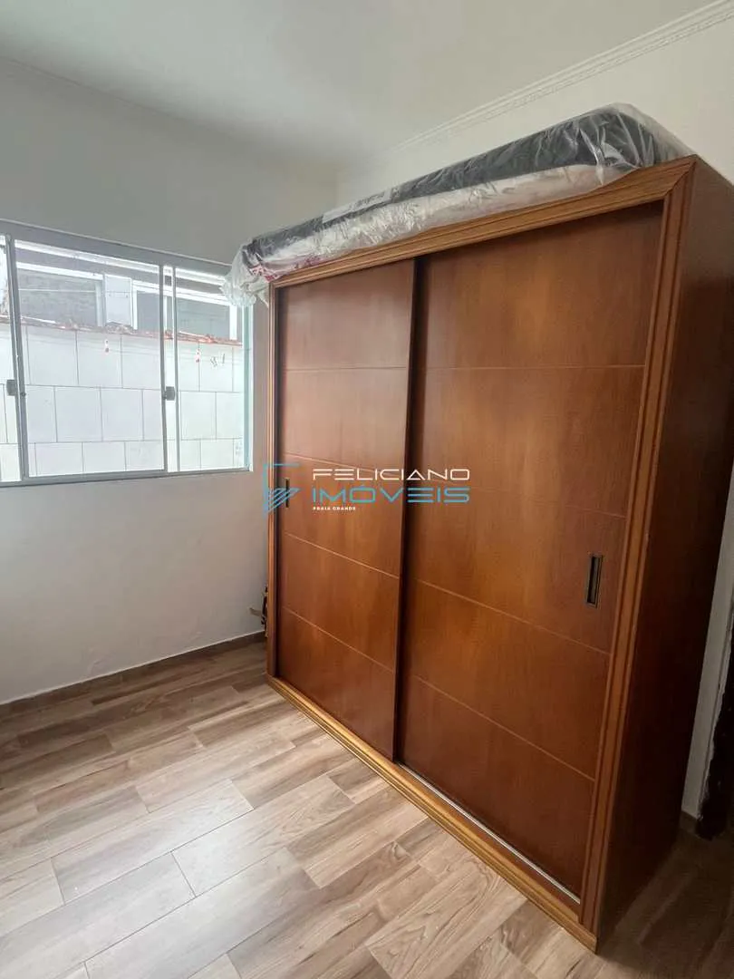 Imagem Casa com 2 quartos, Caiçara, Praia Grande - R$ 450 mil, Cod: 7045