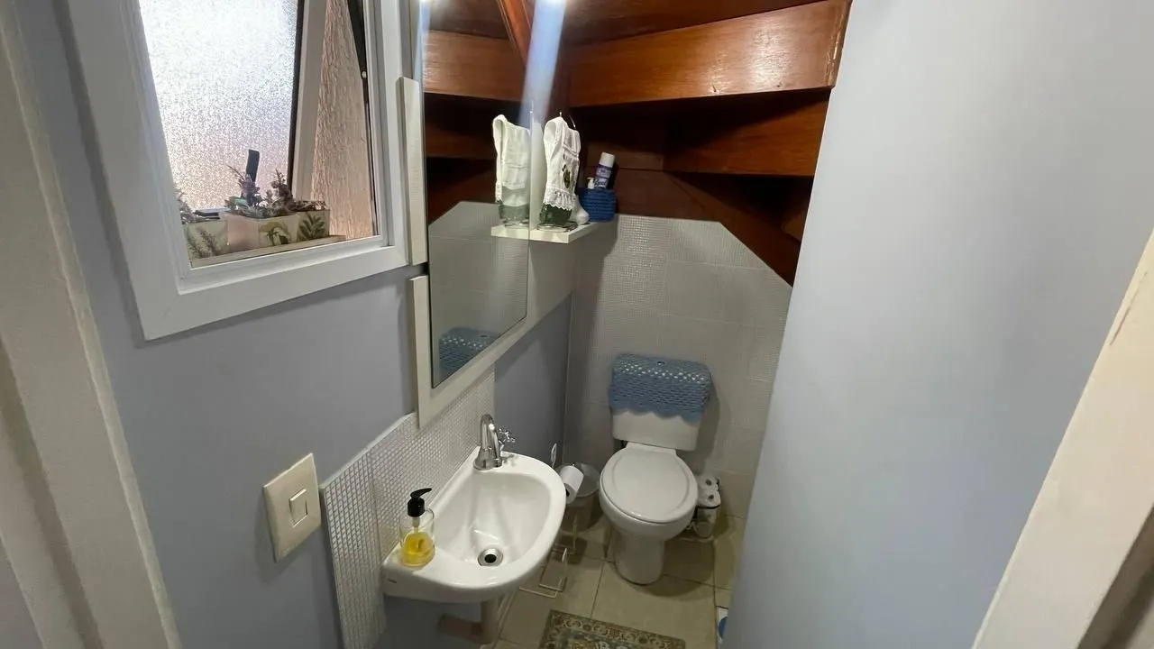 Imagem Casa de Condomínio em Jardim Lindóia