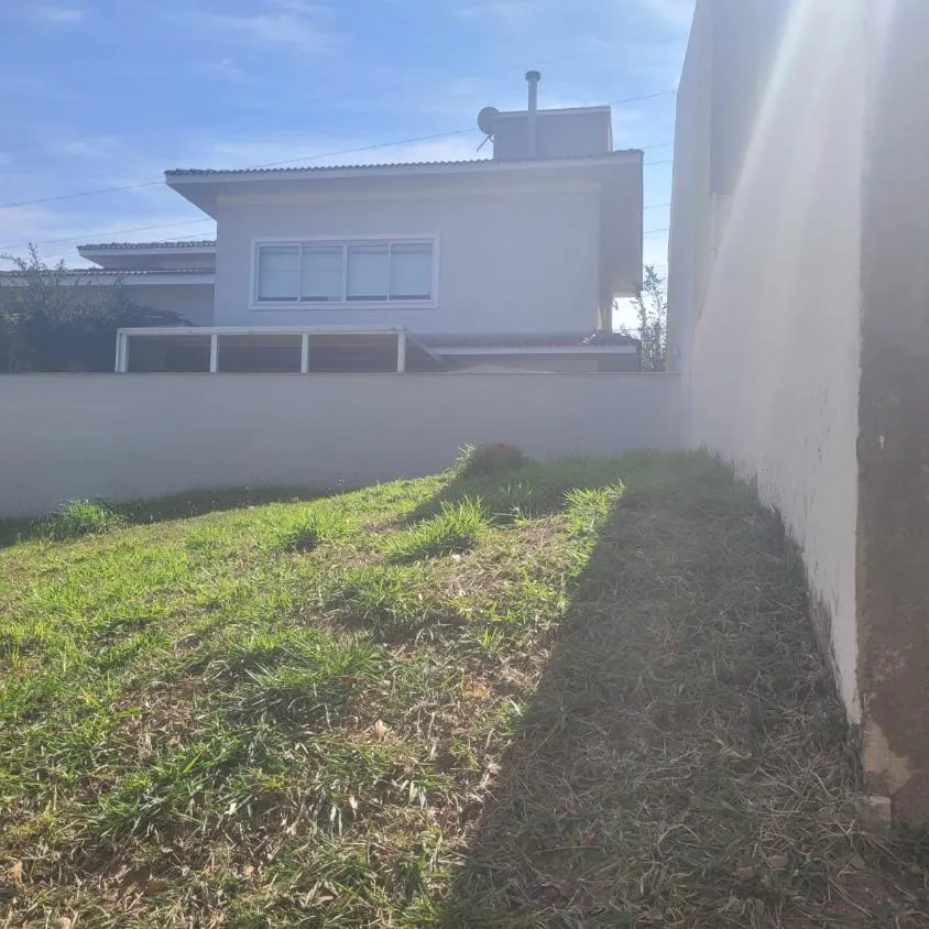 Foto do imóvel Terreno no Villagio Fiorentino ? Valinhos/SP em Rua Sara Alvarado Bertanholi