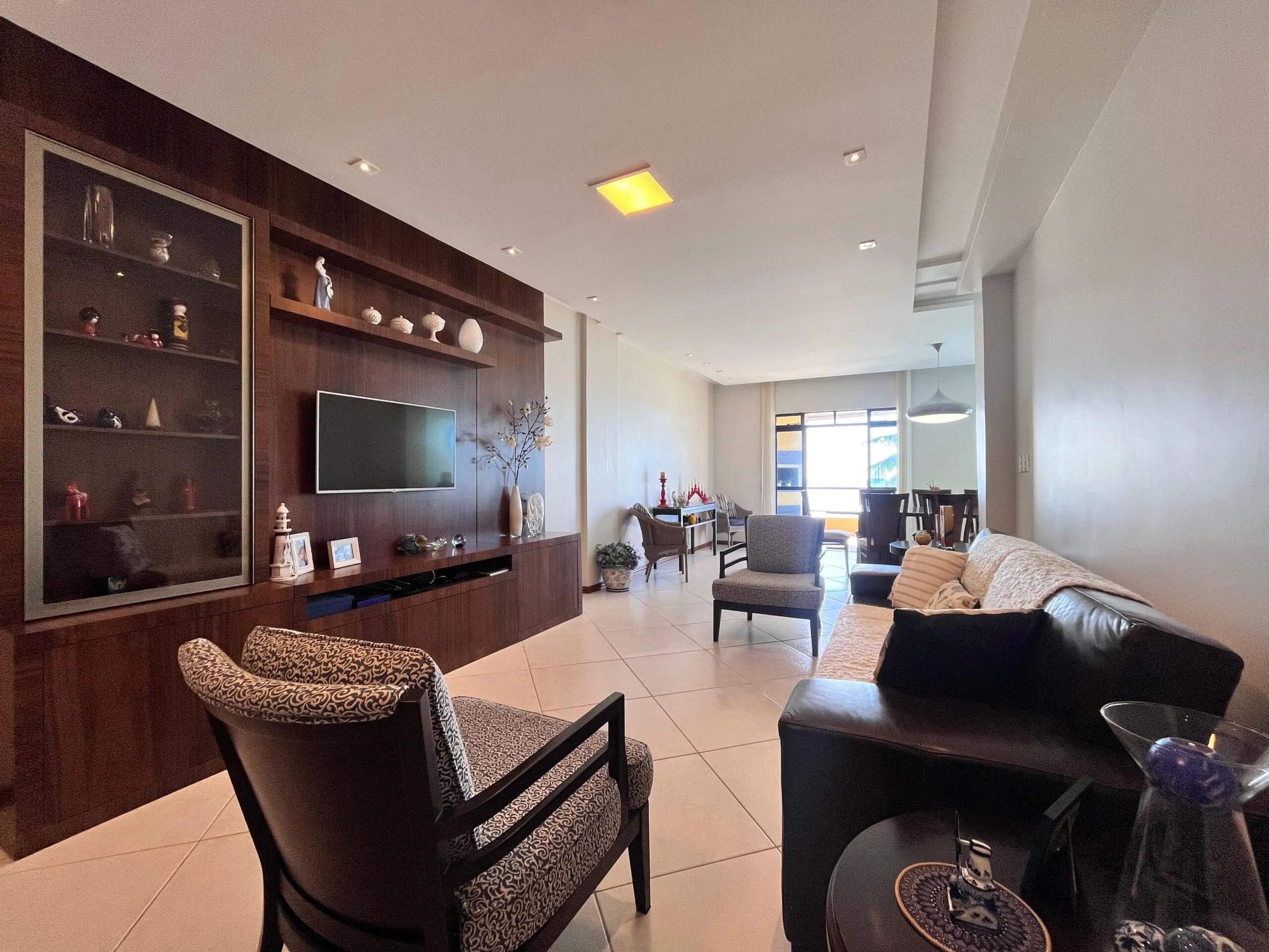 Imagem Apartamento com vista para o mar à venda com 170m2 por R$ 4.000.000,00