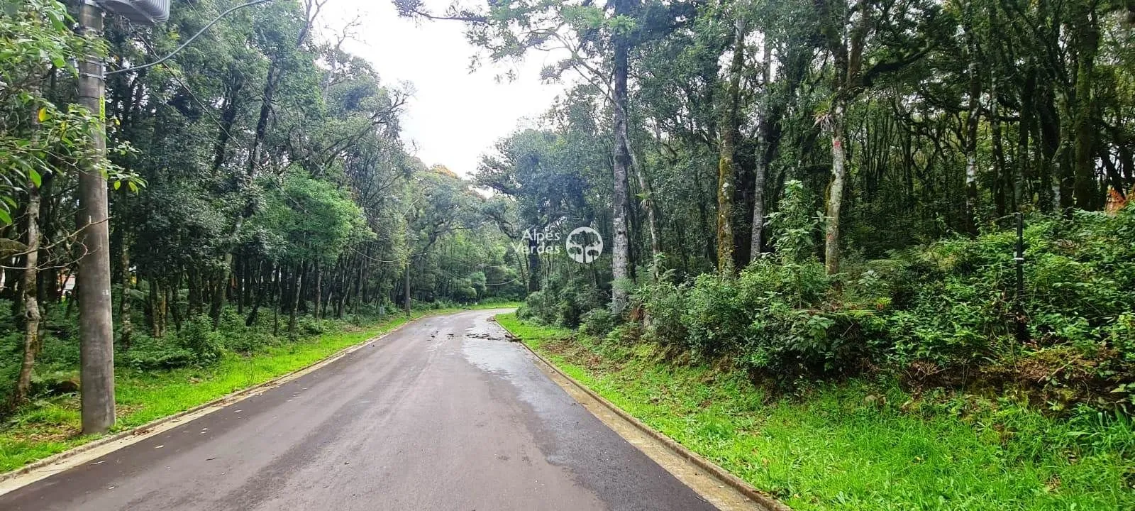 Imagem Terreno à venda por R$ 480.000,00 - Vale do Bosque - Gramado/RS