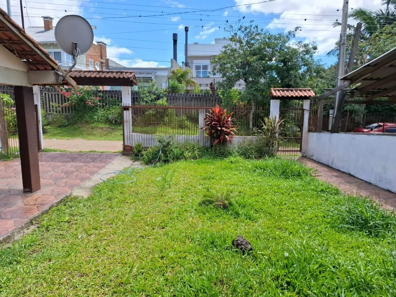 Imagem Casa com Excelente Localização - Próxima à Avenida Edgar Pires de Castro.