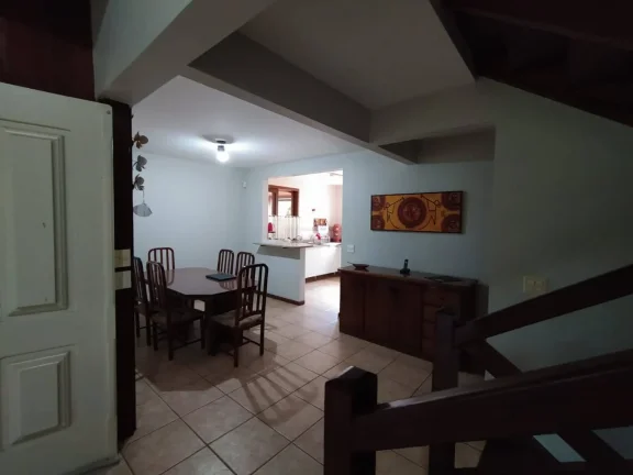 Imagem Casa de Condomínio com 4 Quartos e 5 banheiros à Venda, 1108 m²