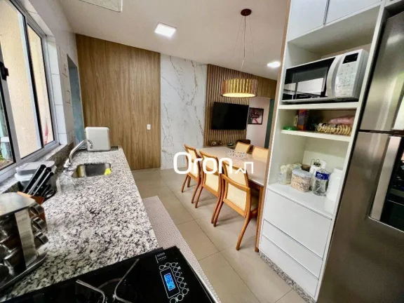 Imagem Casa com 3 dormitórios à venda, 130 m² por R$ 820.000,00 - Jardim Guanabara II - Goiânia/GO