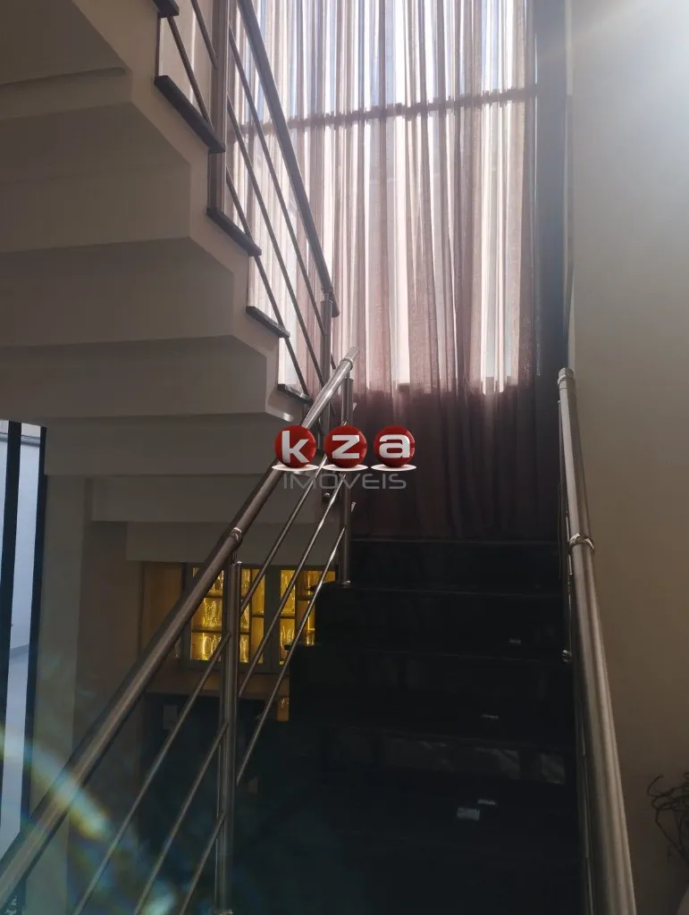 Imagem Casa em condomínio à venda em condomínio exclusivo de Valinhos-SP, 4 suítes, 2 salas e 240m² de pura sofisticação!