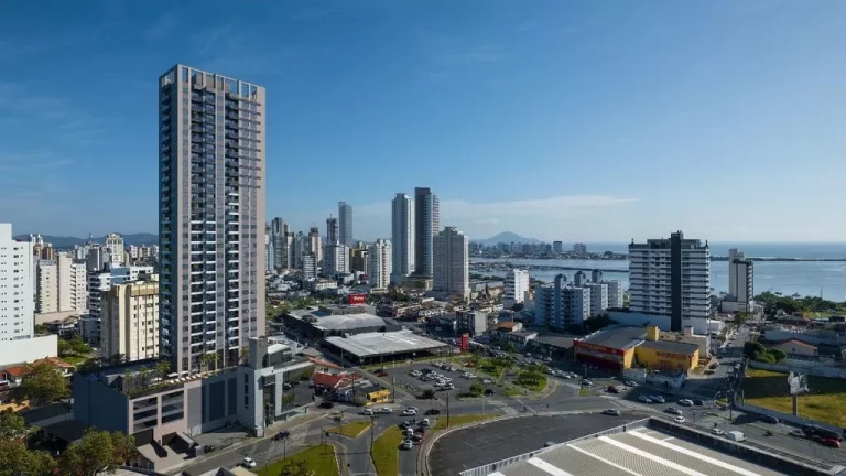 Imagem Art Tower Home Club - Apartamento à venda no bairro Centro - Itajaí/SC