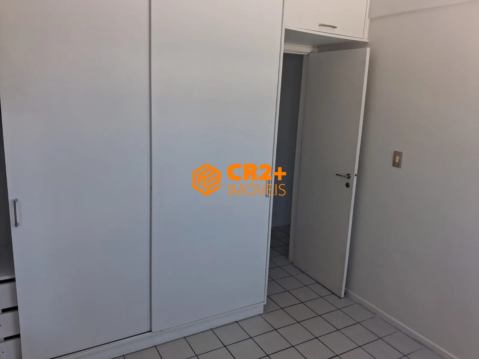 Imagem Apartamento à Venda 02 quartos,01 suíte no Pina com 72M².