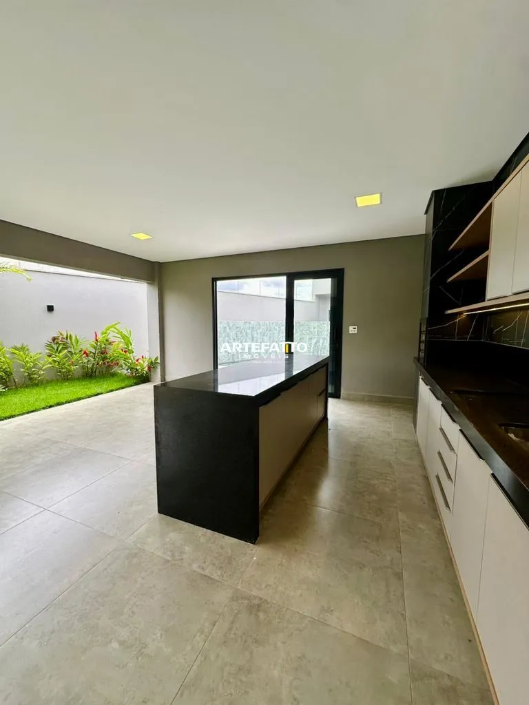 Imagem Casa à venda em Franca, Prolongamento Jardim Flórida, com 3 quartos, 230m2