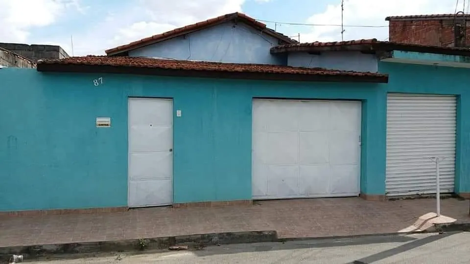 Imagem Casa à venda 2 Quartos, 1 Vaga, 250M², Residencial Maricá, Pindamonhangaba - SP