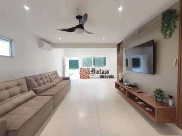 Imagem Sobrado com 4 dormitórios à venda, 290 m² por R$ 1.600.000 - Enseada - Guarujá/SP