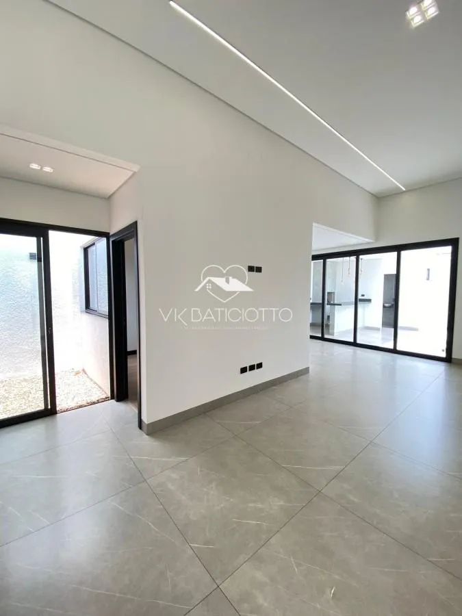 Imagem Casa para Venda em Maringá / PR no bairro Jardim Munique