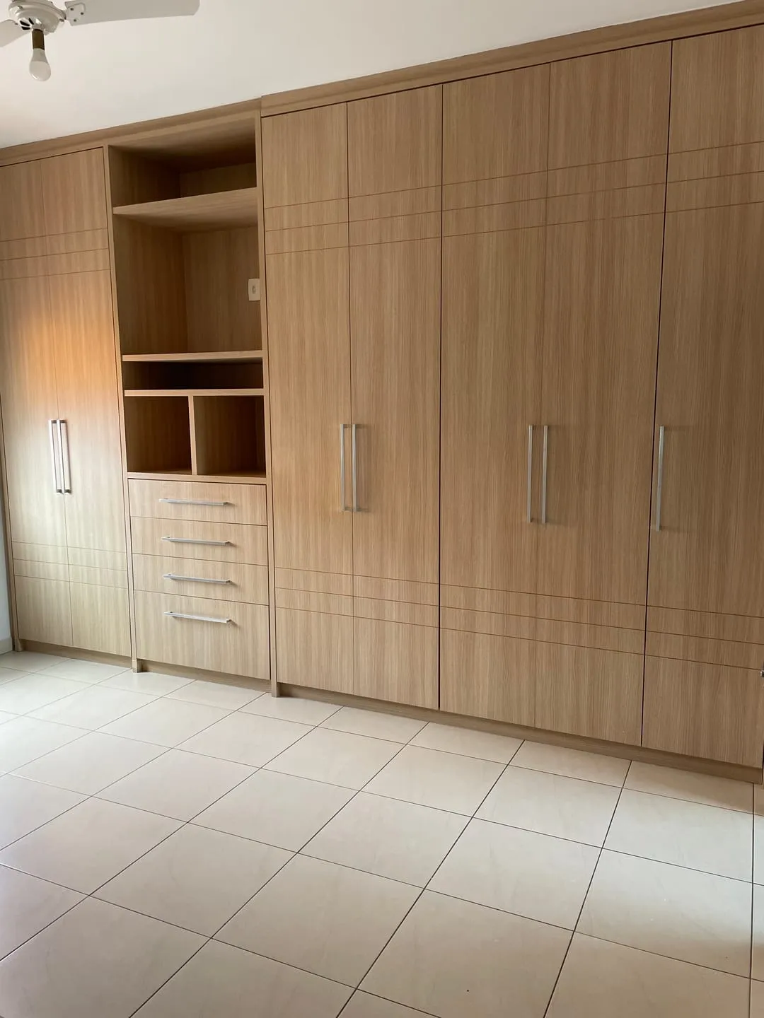 Imagem Casa à venda 3 Quartos, 1 Suite, 2 Vagas, 406.4M², Centro, Pindamonhangaba - SP
