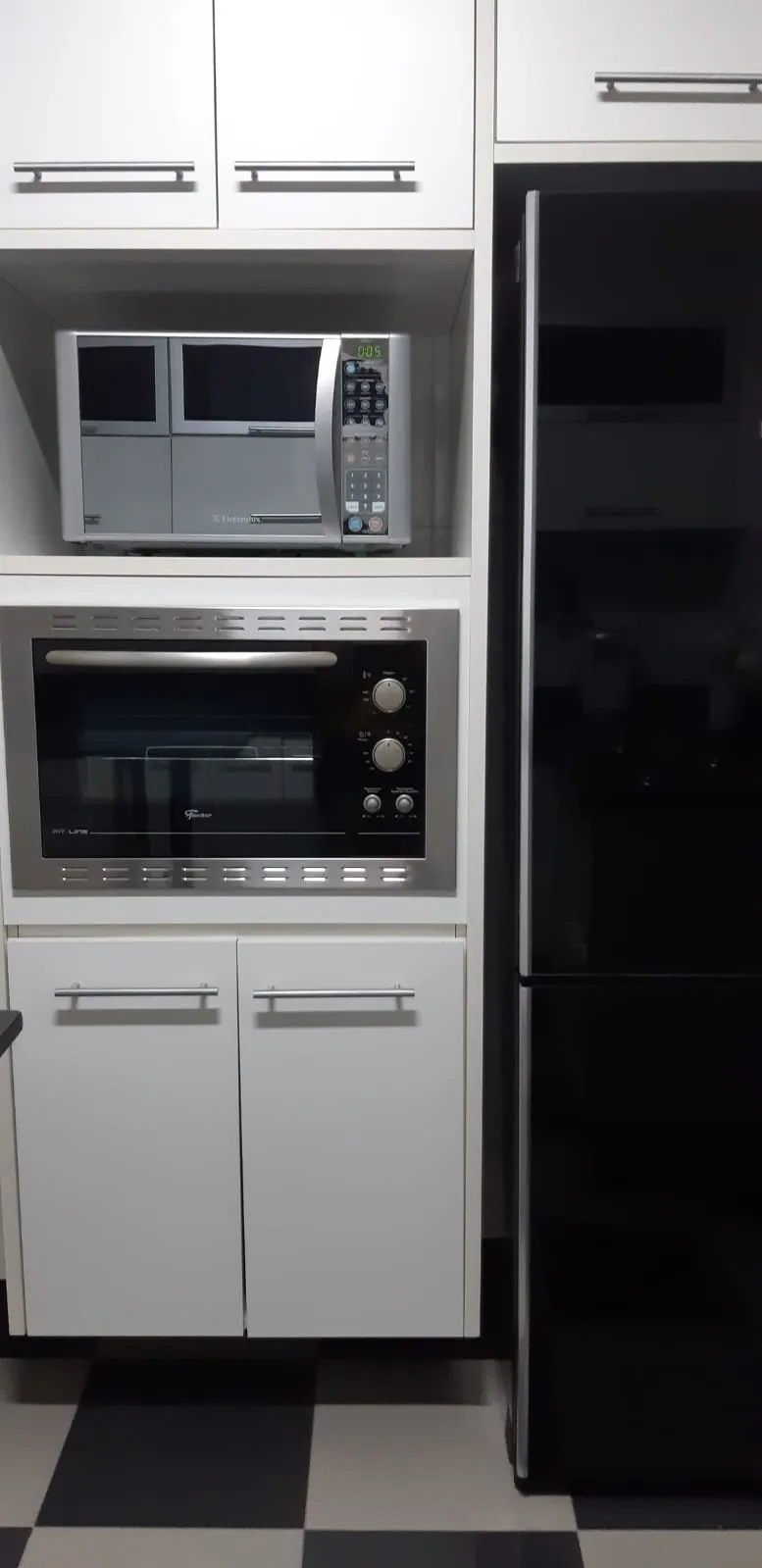 Imagem VENDO APARTAMENTO DE TRÊS DORMITÓRIOS NO BAIRRO CAMPO GRANDE! (ZONA SUL-SP)