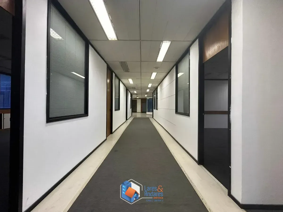 Imagem Conjunto comercial para venda em Chácara Santo Antônio (Zona Sul), 526m²