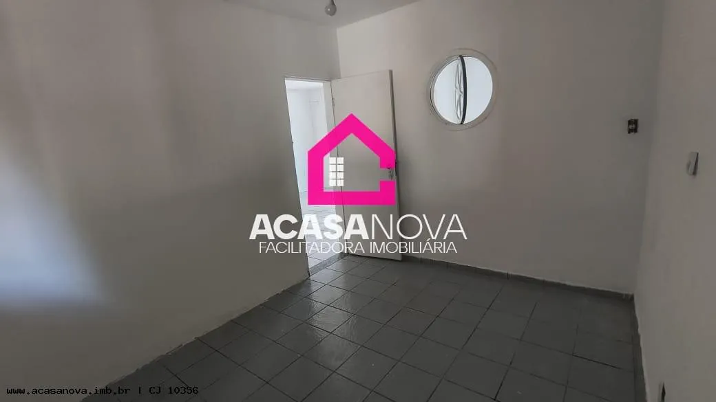Imagem Casa para Venda em Maricá, Chácaras de Inoã, 2 dormitórios, 2 banheiros, 1 vaga