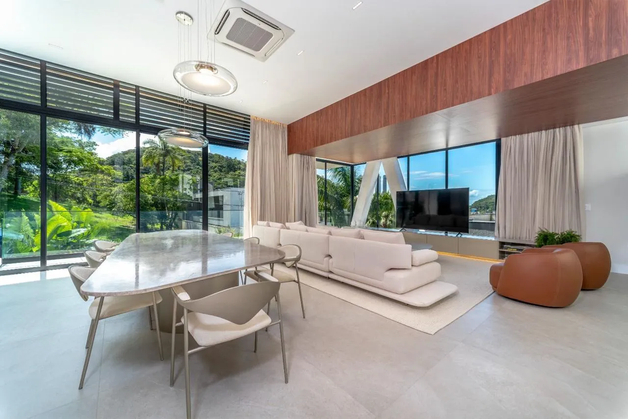 Imagem Casa à venda com 823m2 por R$ 16.800.000,00