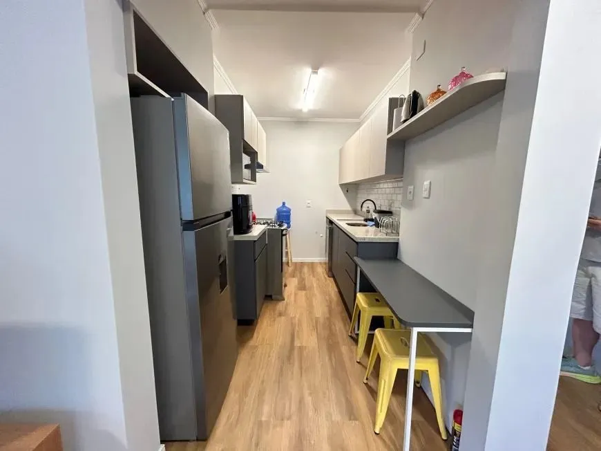 Imagem Apartamento com 83m², localizado no bairro Rio Branco em Porto ALegre/RS.