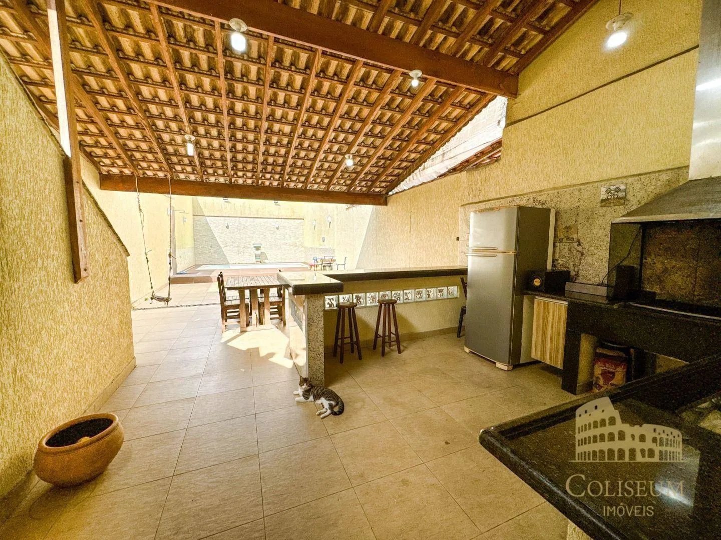 Imagem Sobrado à venda, 451 m² por R$ 1.790.000,00 - Boqueirão - Praia Grande/SP