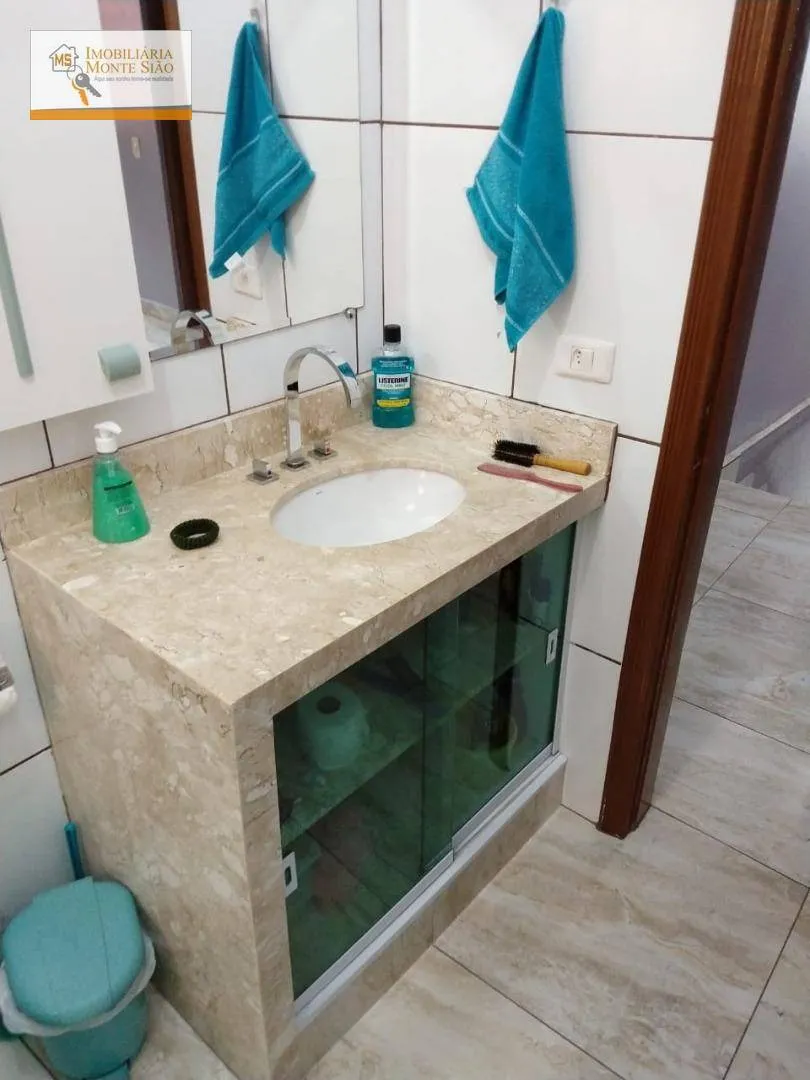 Imagem Sobrado com 3 dormitórios à venda, 260 m² por R$ 850.000,00 - Vila Bremen - Guarulhos/SP