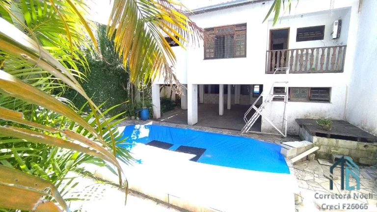 Imagem Casa a venda, 03 quartos c/suíte espaço nos fundos, área de lazer no Barreirinha/Abranches em Curitiba PR