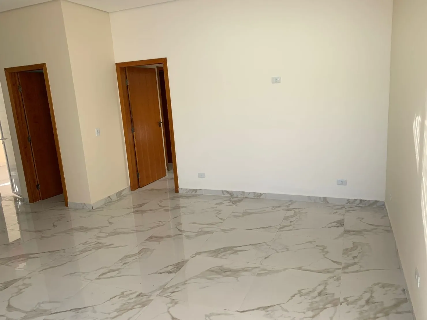 Foto do imóvel Casa à venda, Vila Suiça, Pindamonhangaba, SP