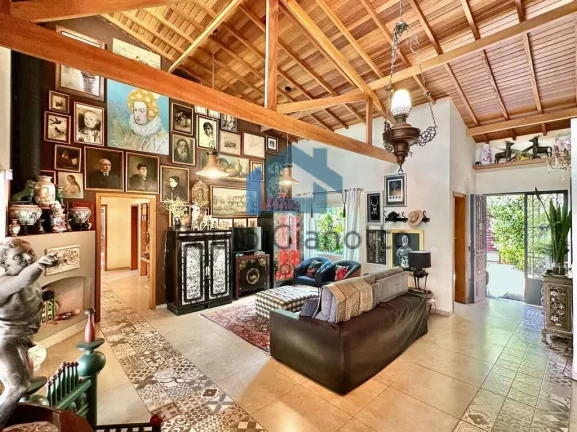 Imagem Casa rústica à venda no Paisagem Renoir Granja Viana