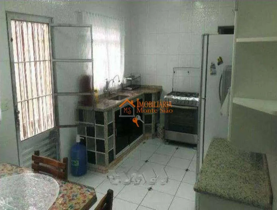 Imagem Sobrado com 2 dormitórios à venda, 150 m² por R$ 795.000,00 - Vila Galvão - Guarulhos/SP