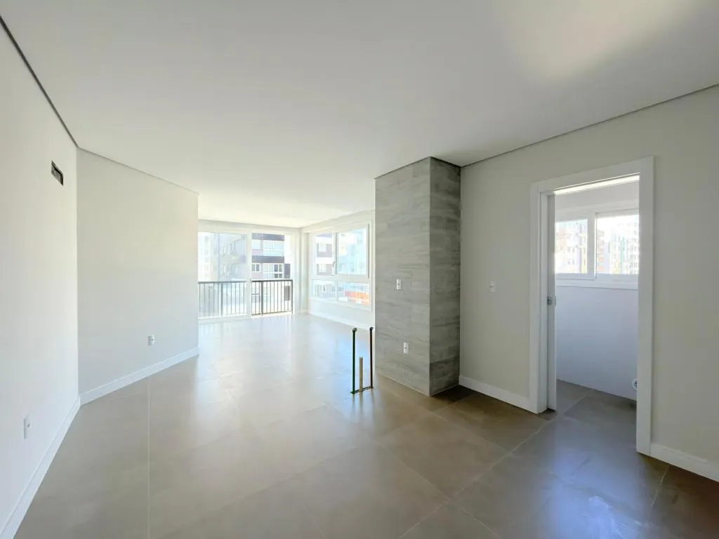 Apartamento 3 Dormitórios - Bairro Zona Nova