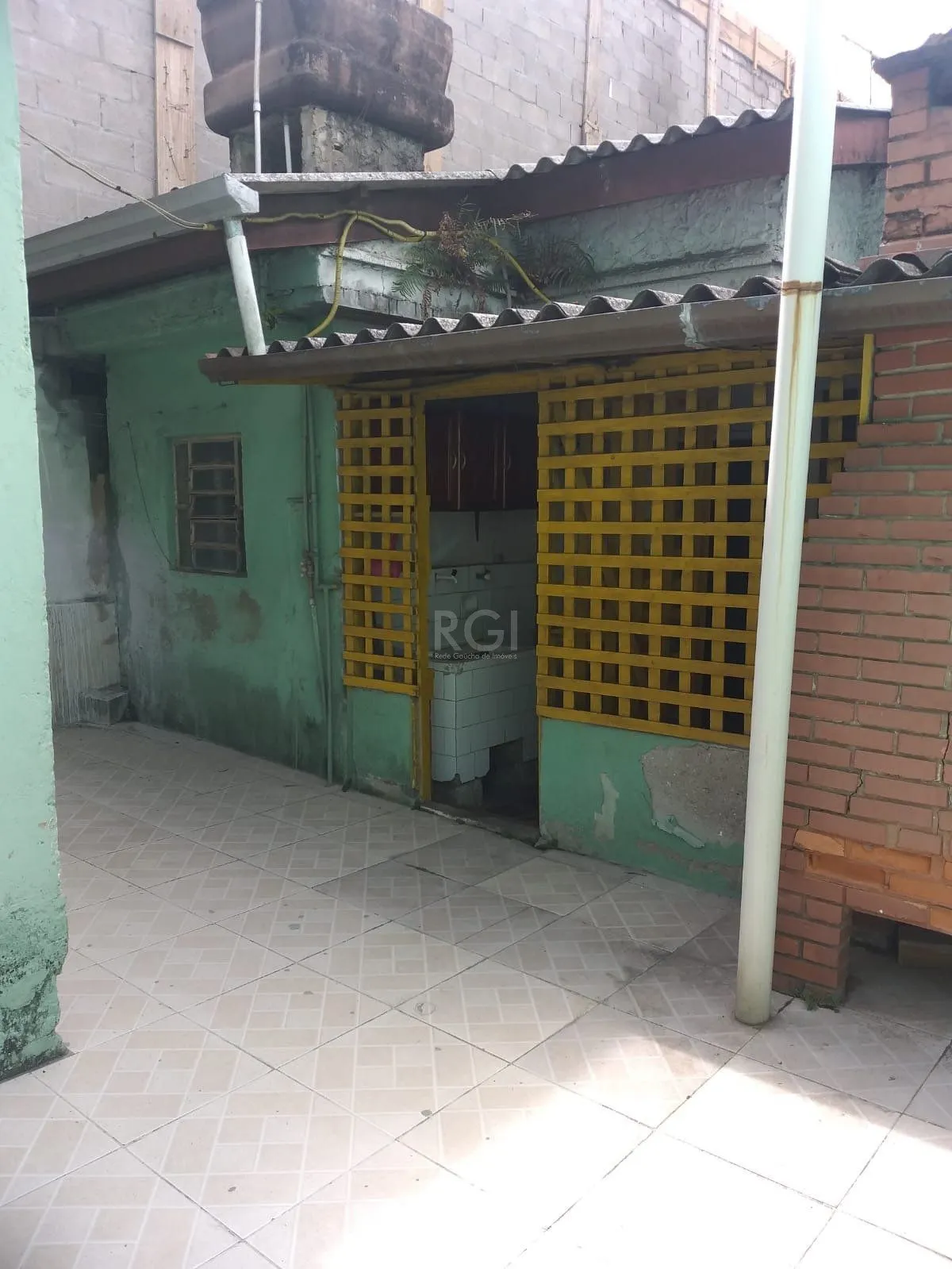 Imagem Casa para Venda - 136m², 4 dormitórios, 1 vaga - Agronomia