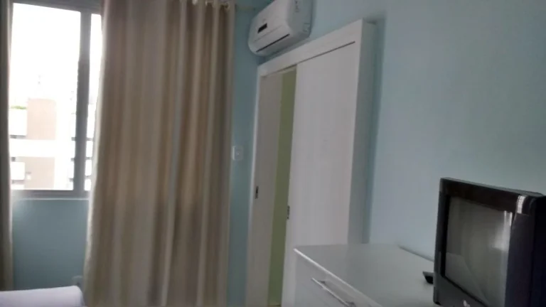 Imagem Apartamento para Temporada em Balneário Camboriú / SC no bairro Centro