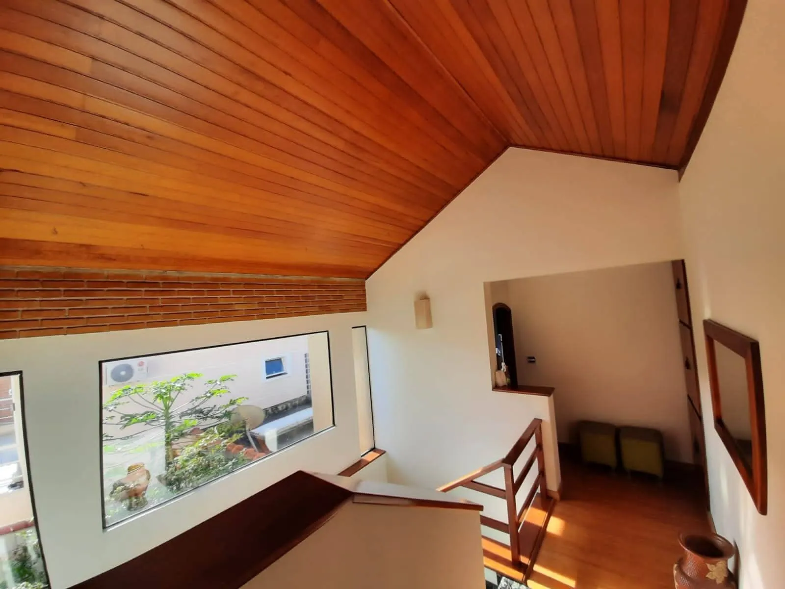 Imagem Sobrado de 387m² Localizado no Alphaville Residencial 3 - Santana de Parnaíba/SP!