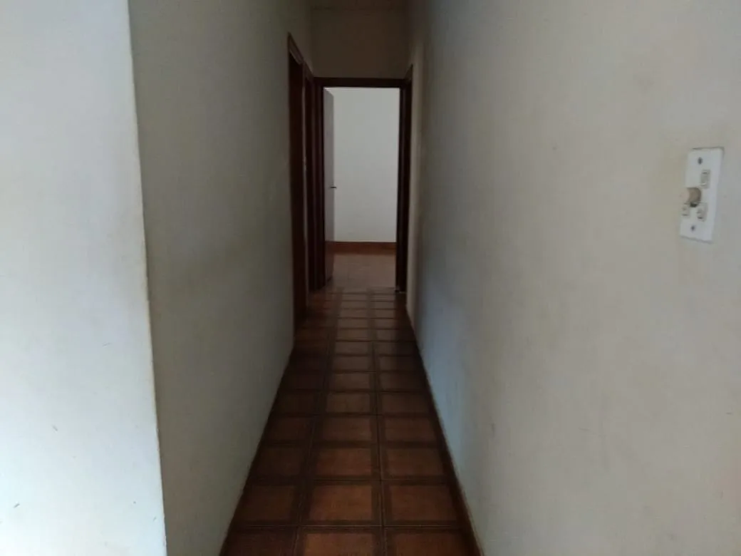 Imagem Casa à venda 3 Quartos, 3 Vagas, 320M², Jardim Rosely, Pindamonhangaba - SP