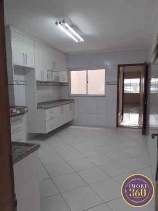 Imagem Sobrado com 3 dormitórios à venda, 158 m², Guilhermina Esperança, São Paulo - SP