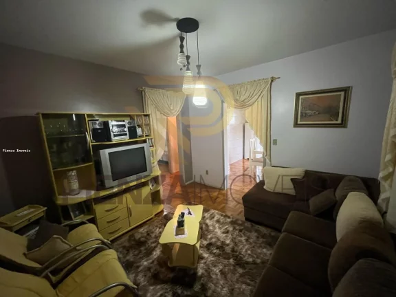 Imagem Casa para Venda em Concórdia, Guilherme Reich, 3 dormitórios, 1 suíte, 2 banheiros, 5 vagas
