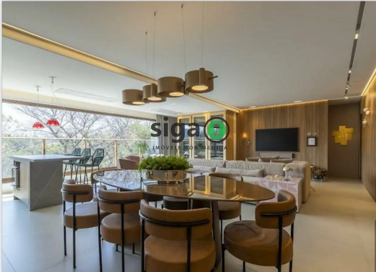 Imagem Apto com 142m² à Venda no Campo Belo, com 2 suites, sendo a máster com closet, 2 vagas, Mobiliado