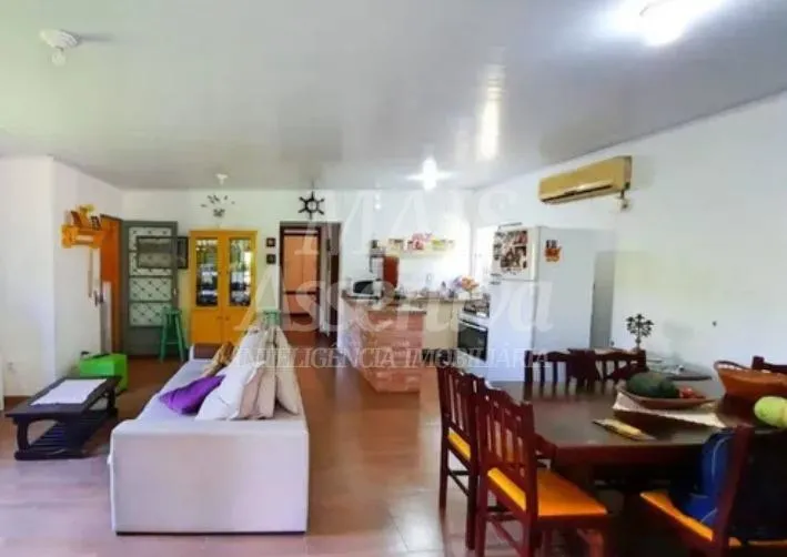 Imagem Excelente Sítio à venda em Viamão/RS - 17,9 hectares