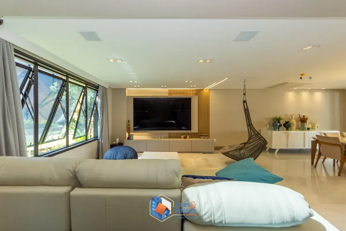Imagem Casa no condomínio Condomínio Reserva 8 para venda com 3 quartos, sendo 3 suítes, 514m²