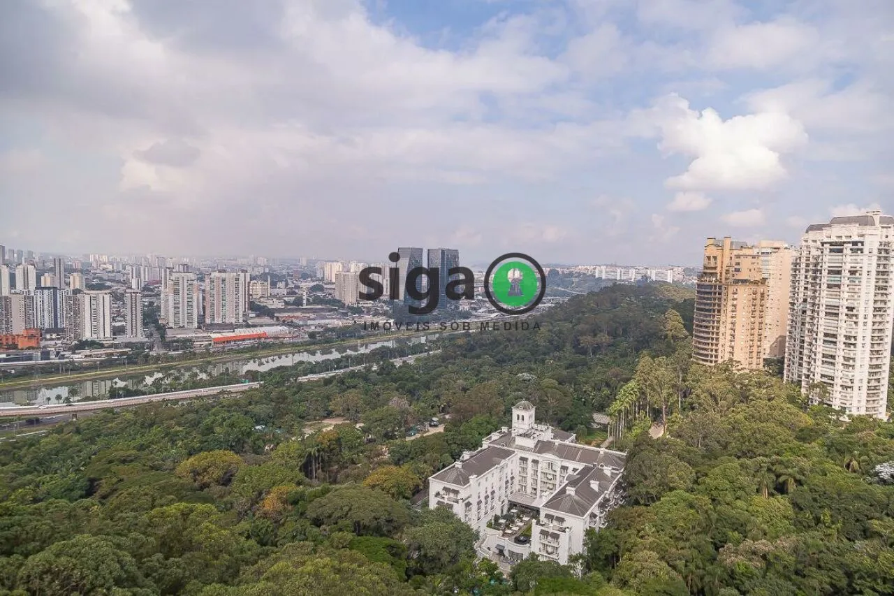 Imagem Apartamento para disponível para venda ou aluguel no Panamby, de 367m, 4 quartos e 6 vagas.