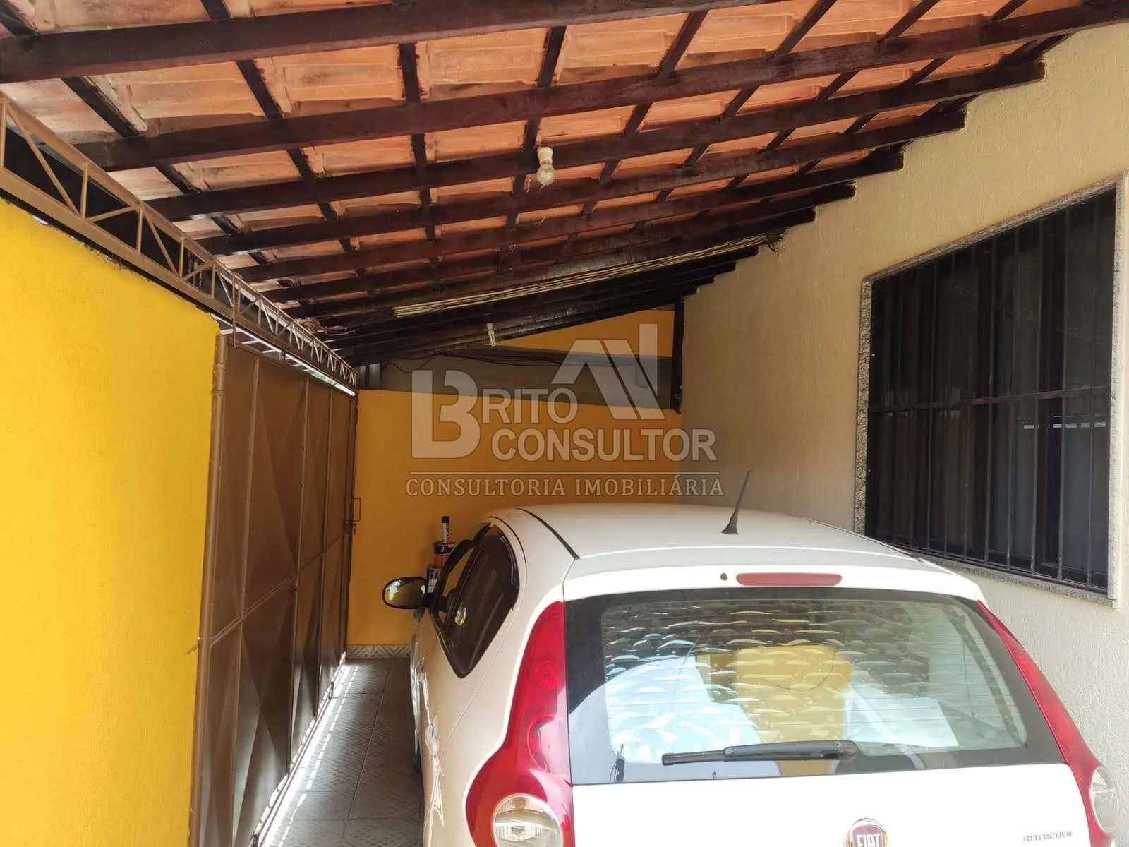 Imagem Vendo Linda Casa Duplex no Bandeirantes, 2 Qts, Suíte, Vaga, Terraço, churras, 157 m² Bandeirantes-São Gonçalo