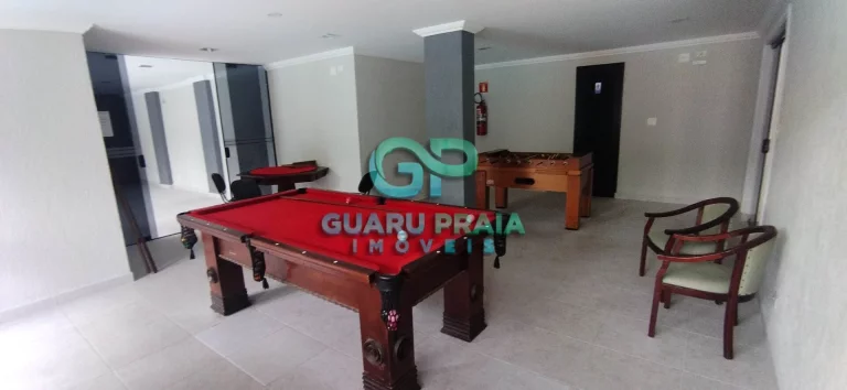 Imagem Amplo apartamento em prédio com lazer