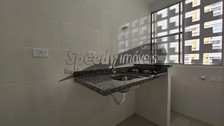 Imagem Apartamento na orla da praia em Santos, para venda