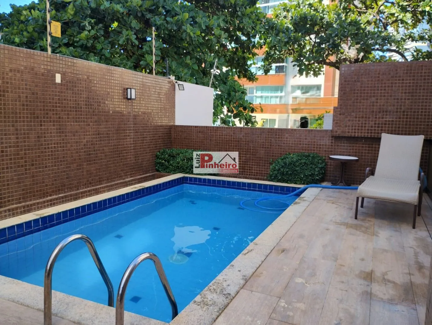 Imagem Apartamento em Jardim Armacao com 2 quartos