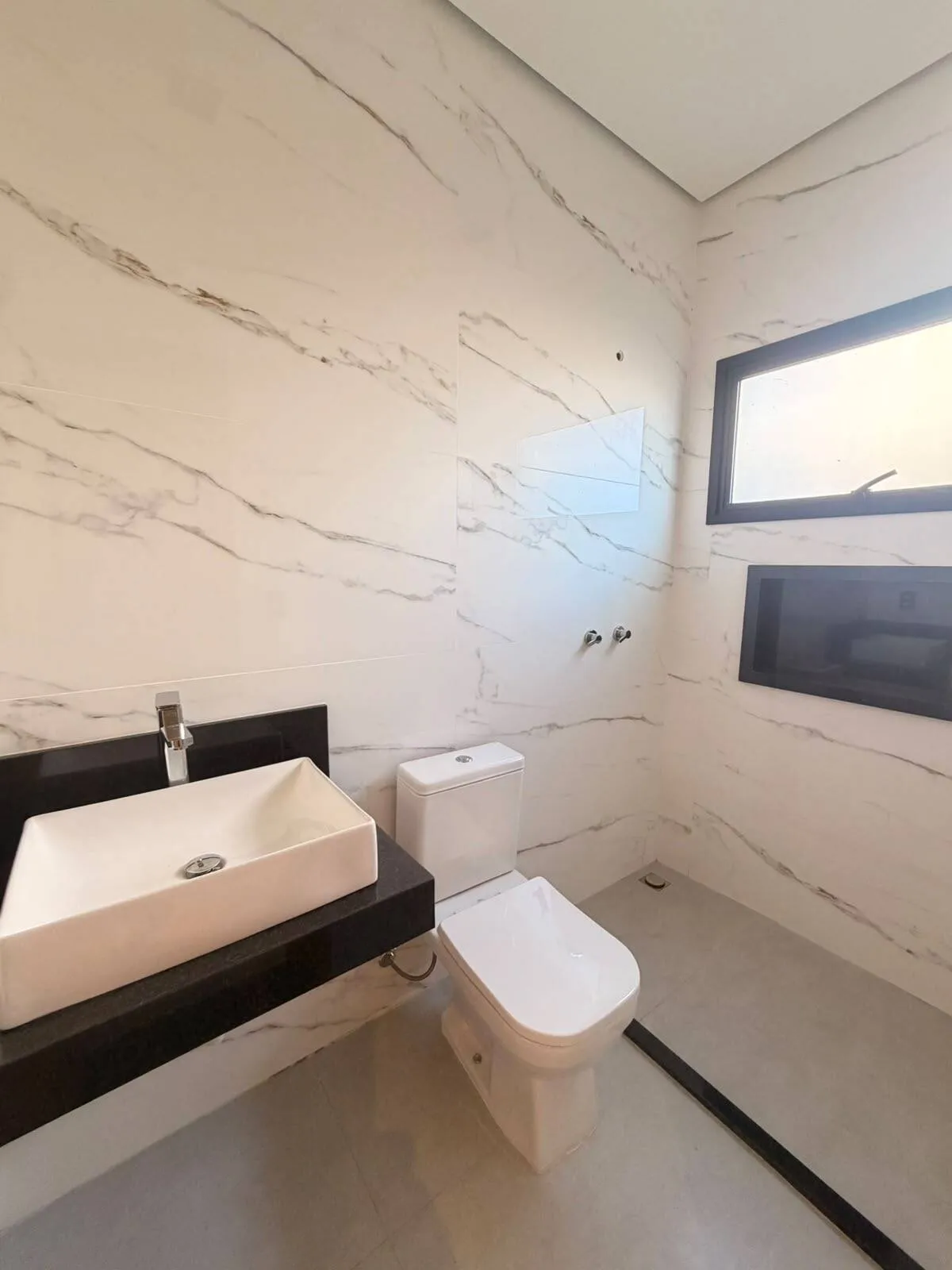 Imagem Casa 3 suítes Condomínio Primor das Torres