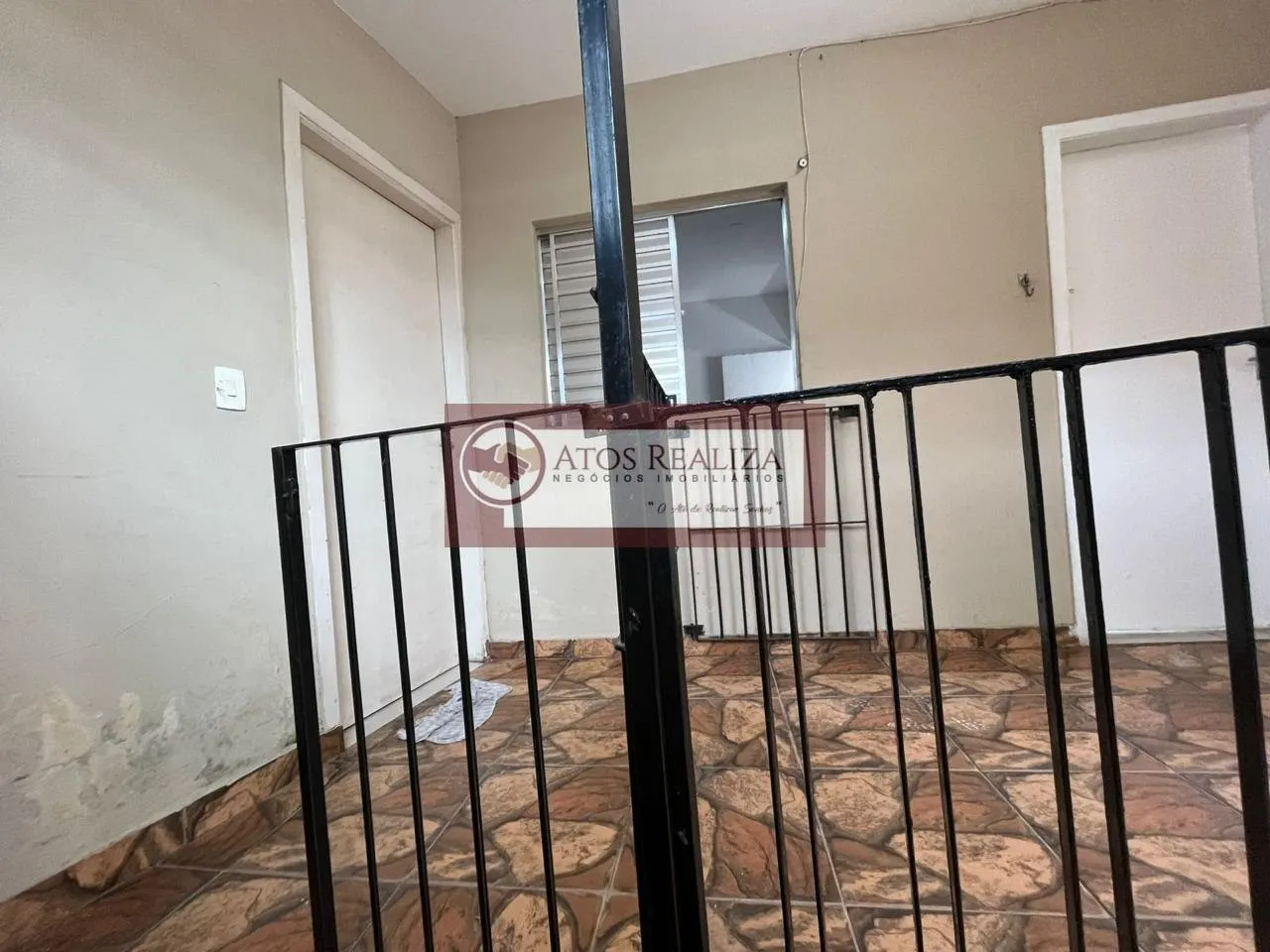 Imagem Casa à Venda no Jardim Edda, SP: 3 Dorms, 1 Banheiro - R$230 Mil, são 3 casinhas no quintal, Ideal para investimento.
