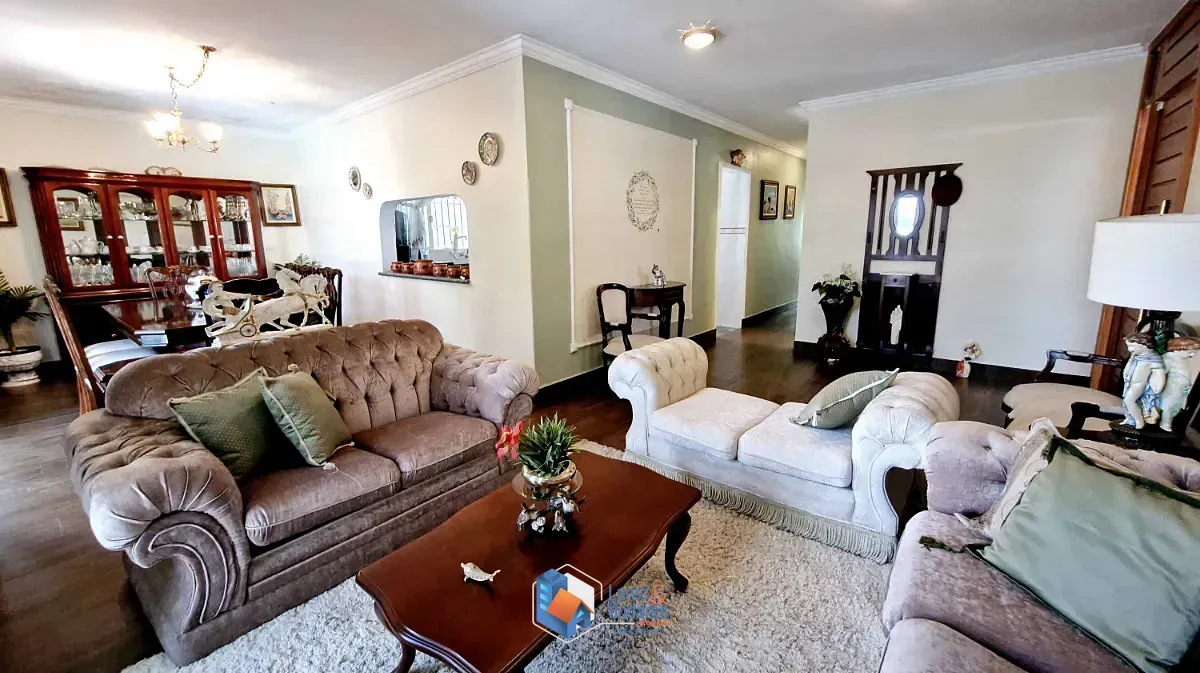 Imagem Casa para venda em Vila Mazzei com 3 quartos, sendo 1 suíte, 200m²